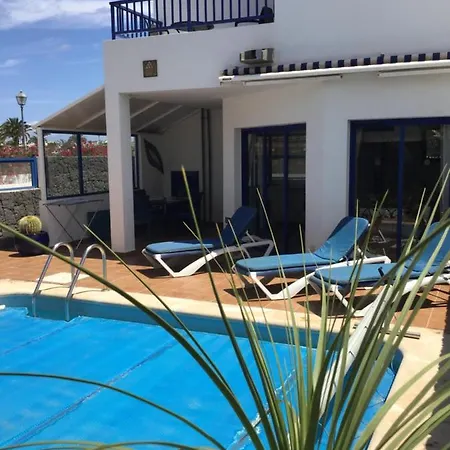 Marina View 2, Marina Rubicon, Lanzarote فيلة